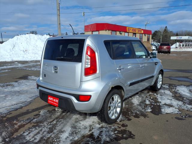2013 Kia Soul Base