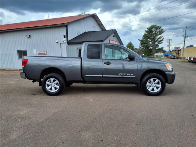 2012 Nissan Titan SV