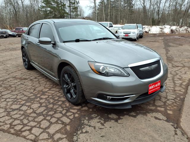2013 Chrysler 200 Limited