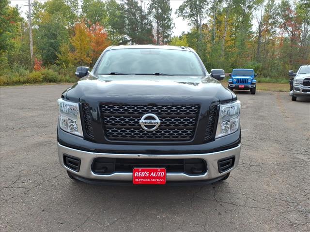2019 Nissan Titan SV