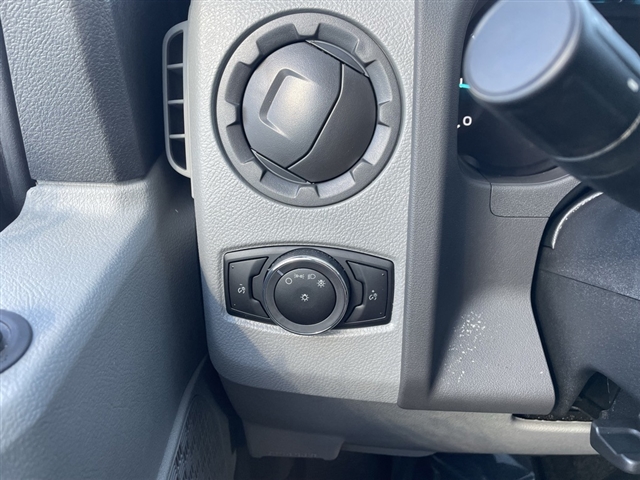 2024 Ford E-450SD Base