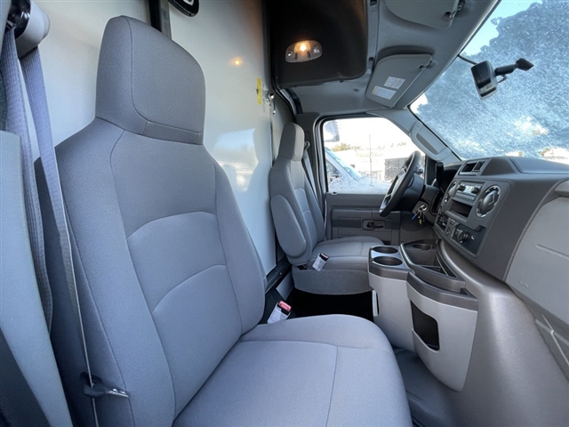2024 Ford E-450SD Base