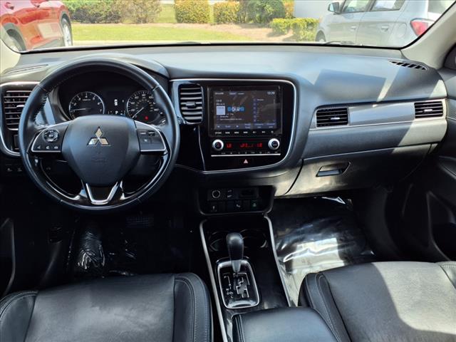 2020 Mitsubishi Outlander 