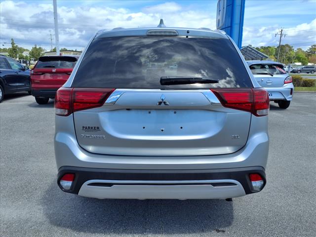 2020 Mitsubishi Outlander 