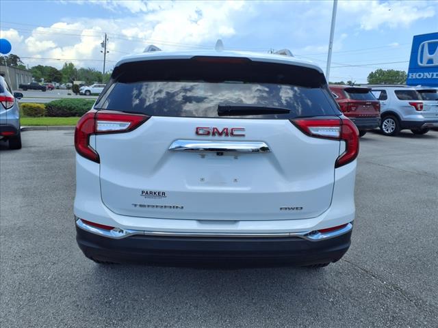 2023 GMC Terrain SLT
