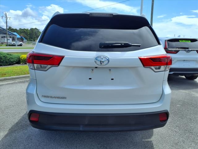 2017 Toyota Highlander LE