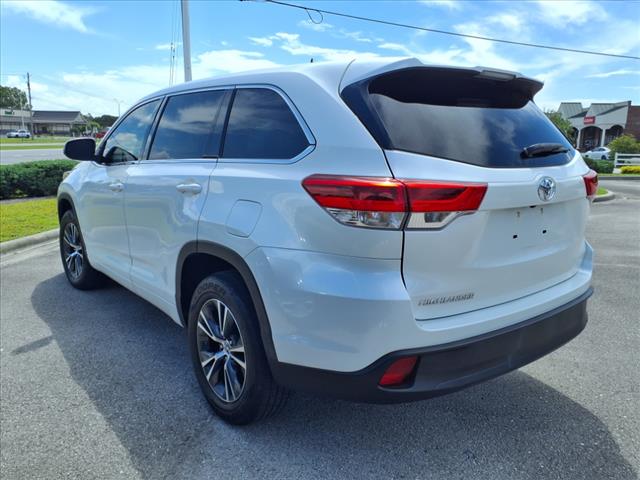 2017 Toyota Highlander LE