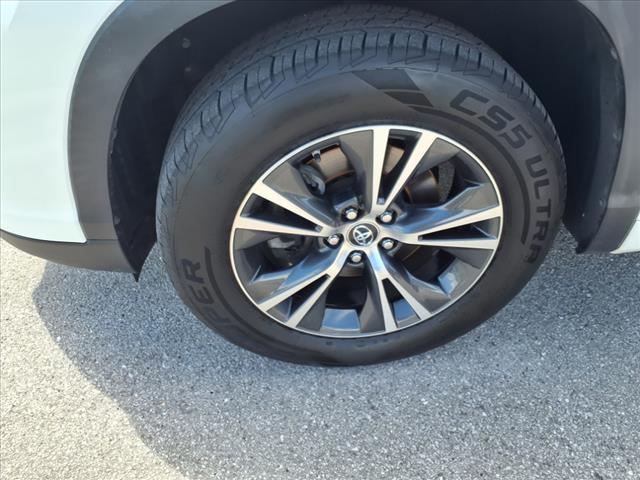 2017 Toyota Highlander LE