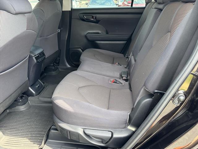 2020 Toyota Highlander LE