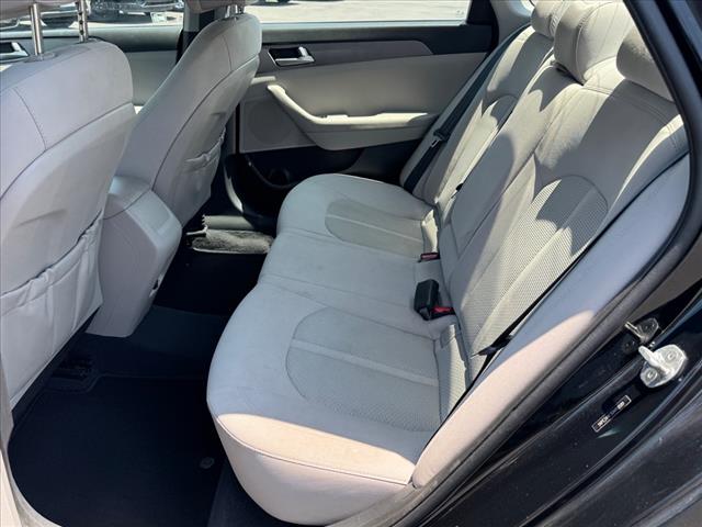 2016 Hyundai SONATA 
