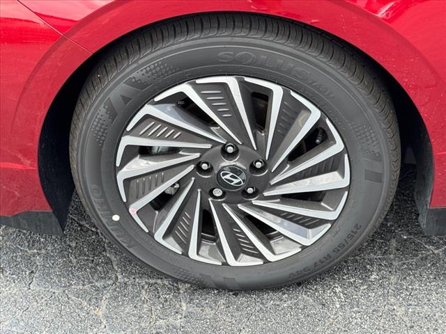 2025 Hyundai SONATA Hybrid SEL