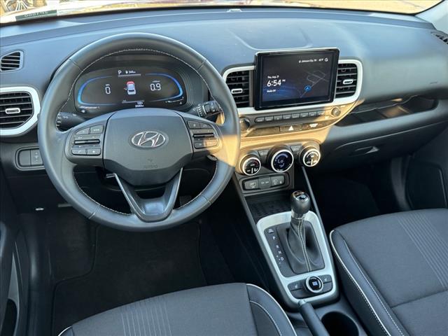 2024 Hyundai VENUE Limited