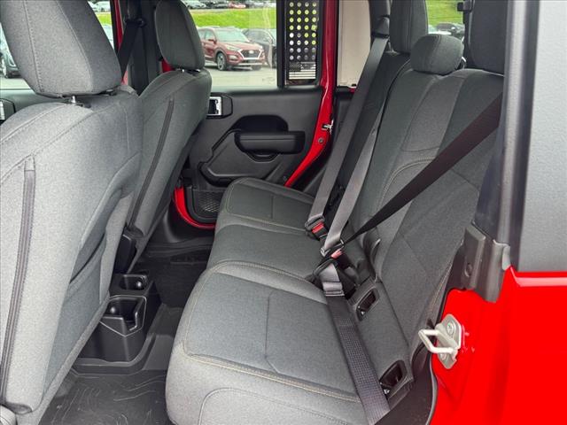 2024 Jeep Gladiator Sport S