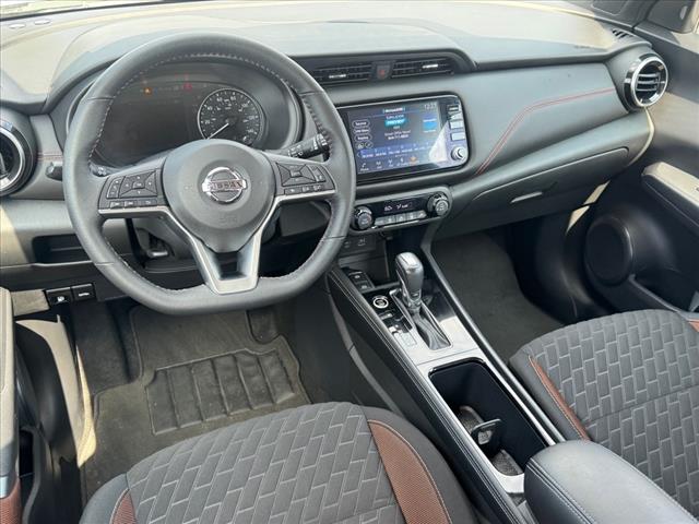 2021 Nissan Kicks SR