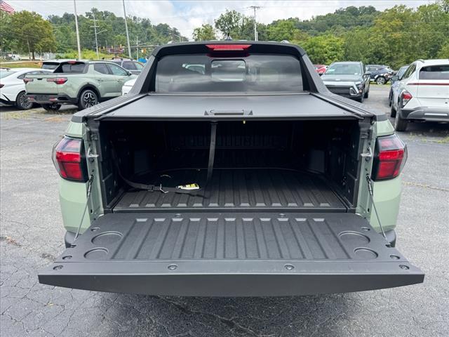 2025 Hyundai SANTA CRUZ SEL Activity