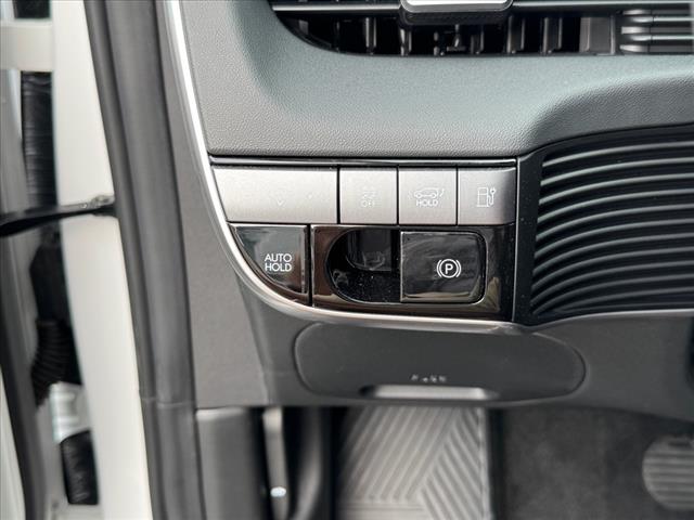 2025 Hyundai IONIQ 5 SEL