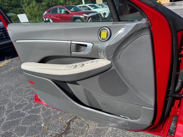 2025 Hyundai SONATA SEL