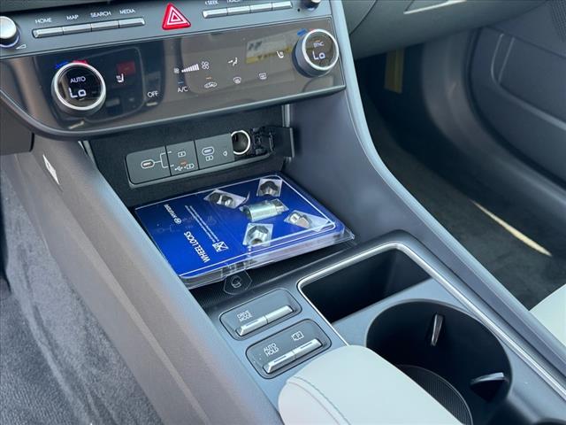 2025 Hyundai SONATA SEL Convenience