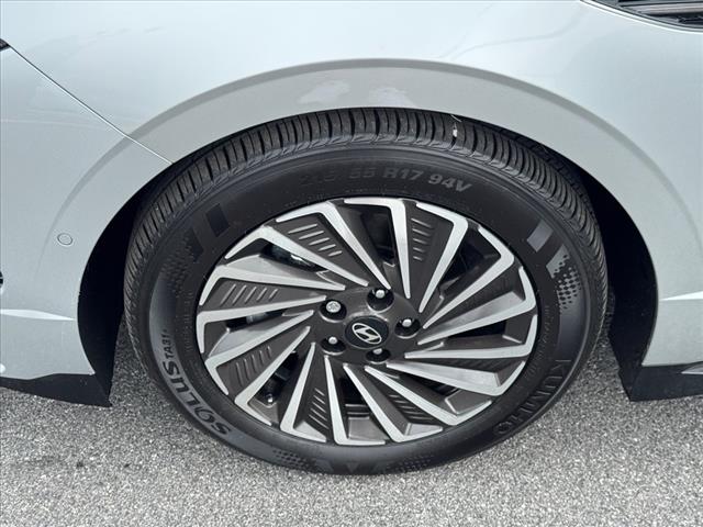 2025 Hyundai SONATA Hybrid Limited