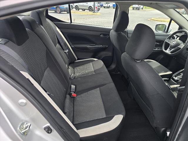 2022 Nissan Versa SV