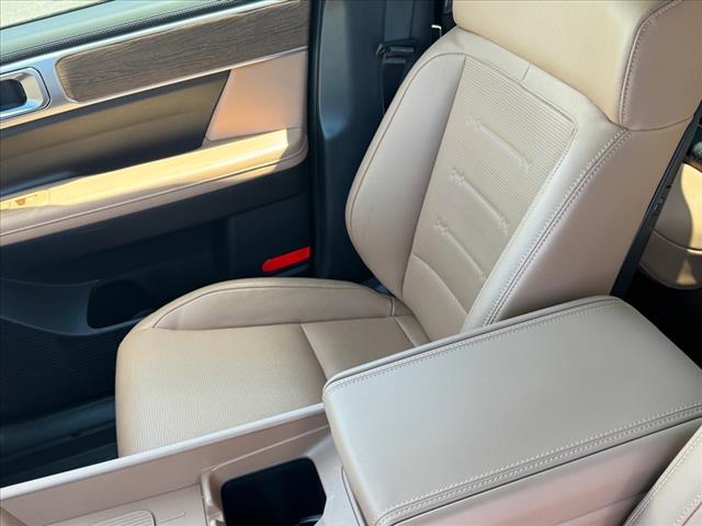 2025 Hyundai SANTA FE Hybrid Limited