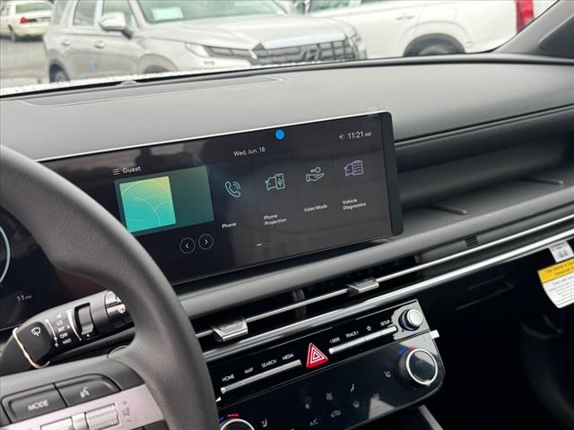 2025 Hyundai SANTA CRUZ SEL Activity