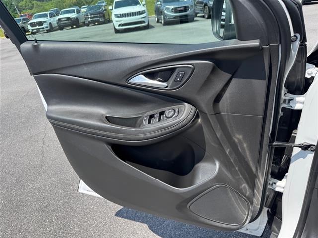 2020 Buick Encore GX Select