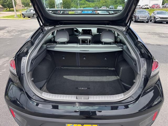 2022 Hyundai IONIQ Hybrid SEL