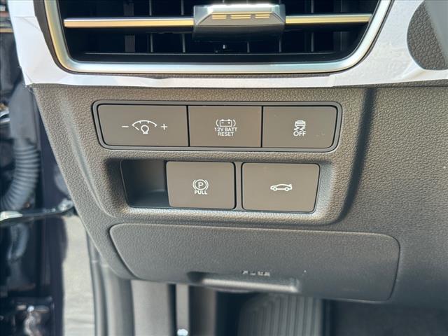 2025 Hyundai SONATA Hybrid SEL