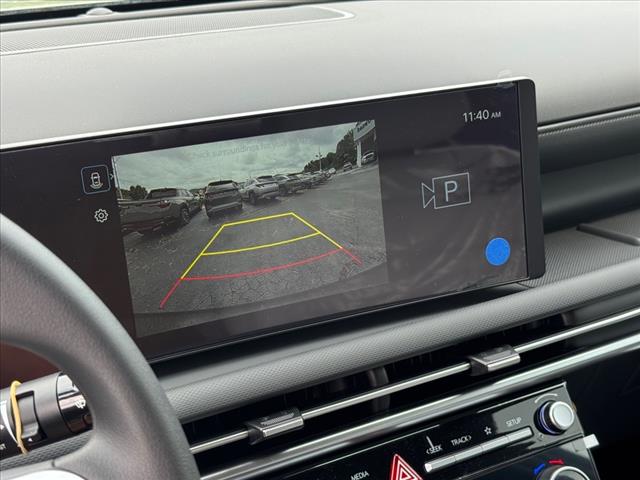 2025 Hyundai SANTA CRUZ SEL Activity