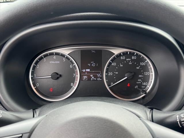 2023 Nissan Kicks S