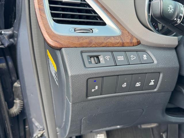 2017 Hyundai SANTA FE Limited Ultimate