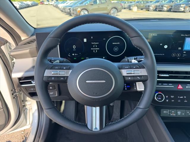 2025 Hyundai SONATA Hybrid Limited