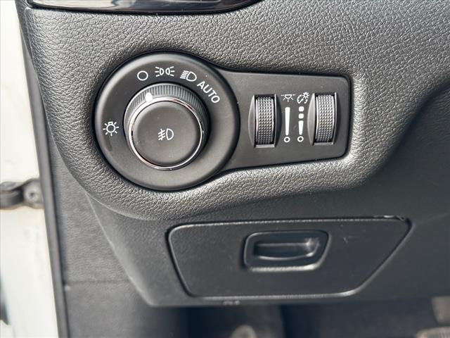 2021 Jeep Cherokee Altitude