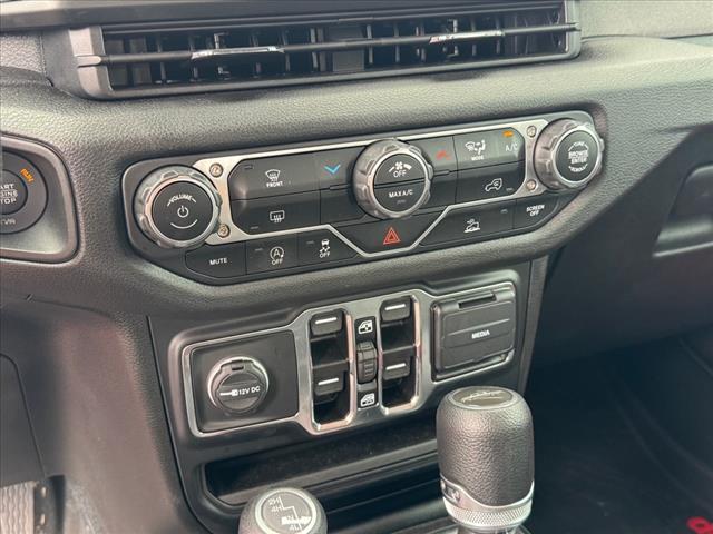 2024 Jeep Gladiator Sport S