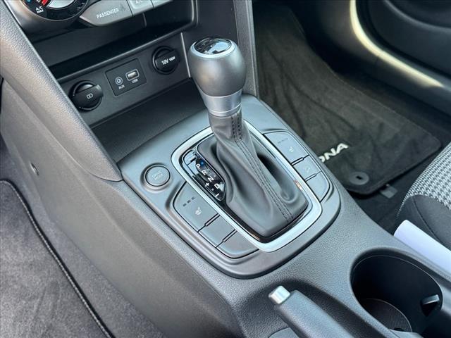 2021 Hyundai KONA SEL