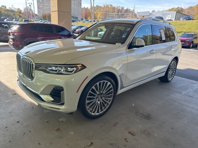 2021 BMW X7