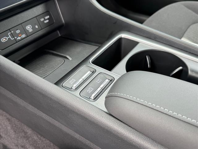2024 Hyundai SONATA Hybrid SEL