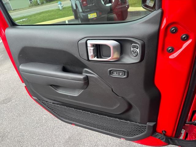 2024 Jeep Gladiator Sport S