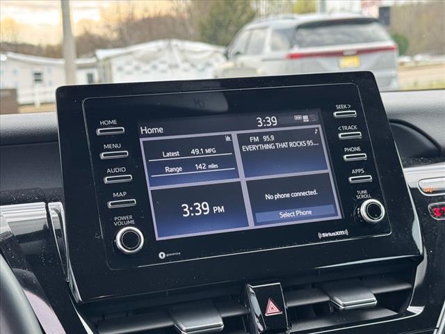 2022 Toyota Camry Hybrid SE Nightshade