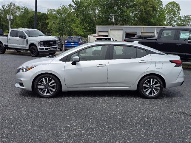 2022 Nissan Versa SV