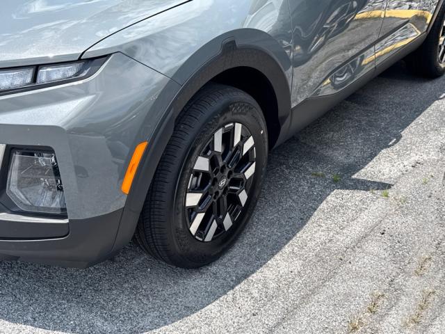 2025 Hyundai SANTA CRUZ SEL Activity