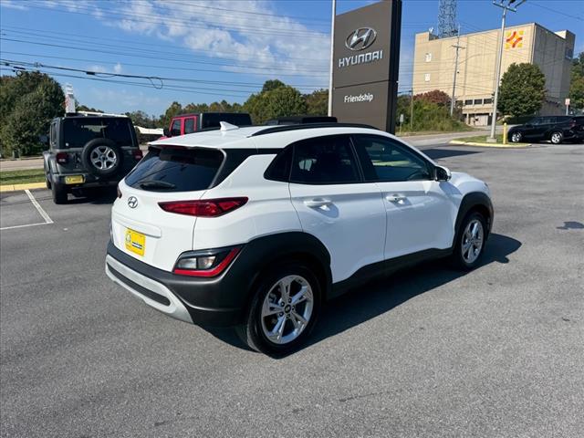 2022 Hyundai KONA SEL
