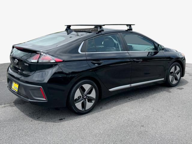 2022 Hyundai IONIQ Hybrid SEL
