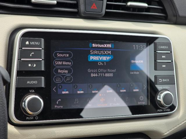 2022 Nissan Versa SV