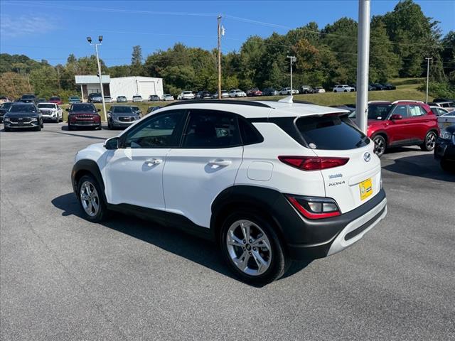 2022 Hyundai KONA SEL