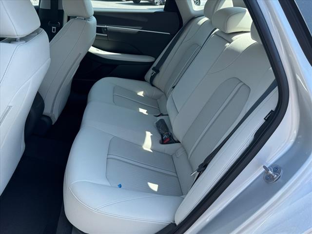 2025 Hyundai SONATA SEL Convenience
