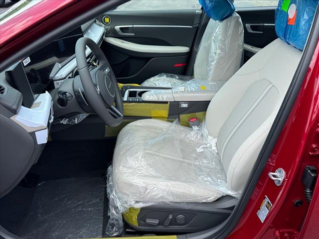 2025 Hyundai SONATA Hybrid SEL