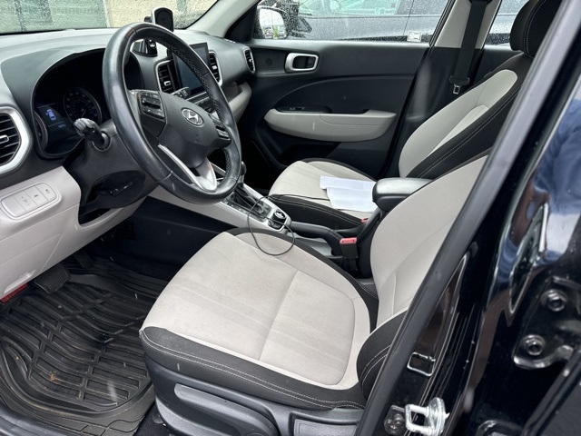 2020 Hyundai VENUE SEL