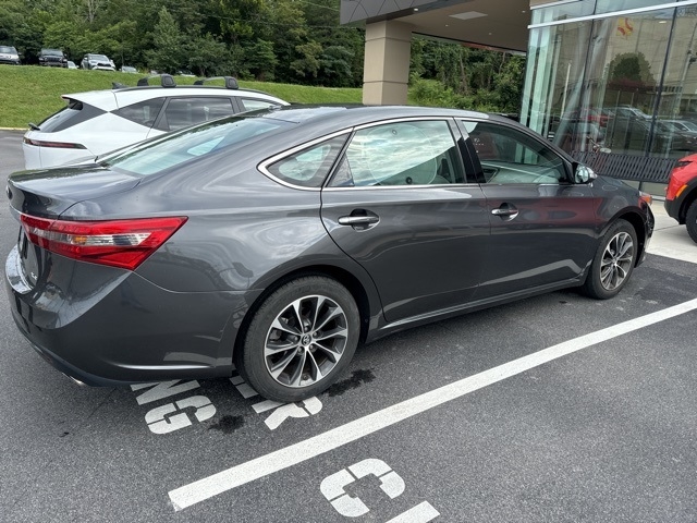2018 Toyota Avalon XLE Premium